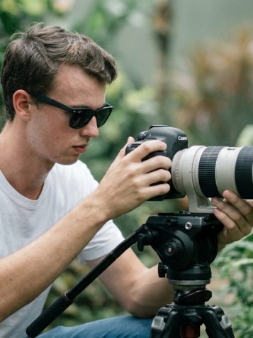 samen-bouwen-aan-jouw-portfolio-een-onvergetelijke-mbo-stage-film-en-fotografie-op-ambon samen-bouwen-aan-jouw-portfolio-een-onvergetelijke-mbo-stage-film-en-fotografie-op-ambon